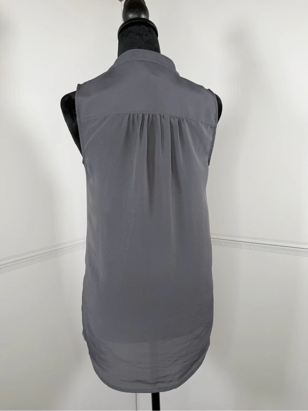 J.Crew Gray Sleeveless Utility Button Front Tunic Blouse Size 2